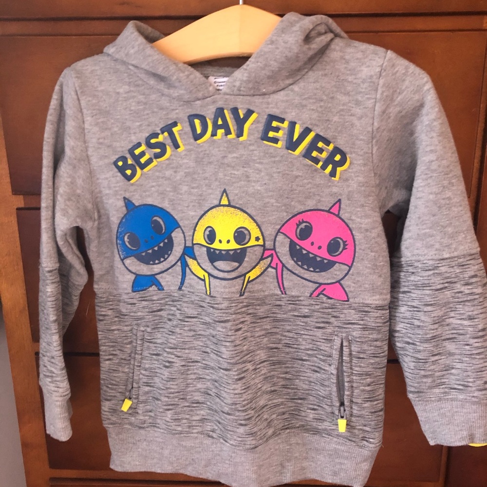 3T Baby Shark sweat set